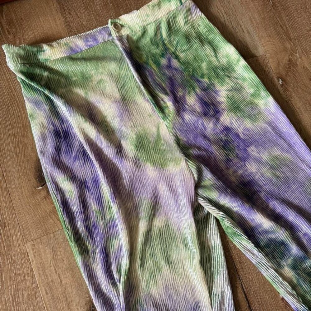 Find‎ Me Now Purple Green Grey Tie Dye Pull On Wide Leg Pants Size M - Picture 3 of 5